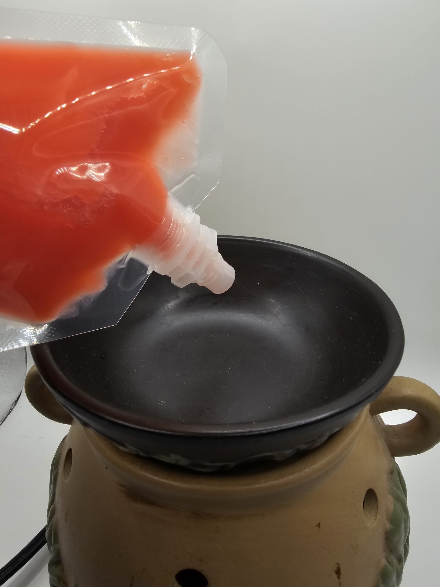 Squeezable Soy Wax Melts - Cinnamon Stick